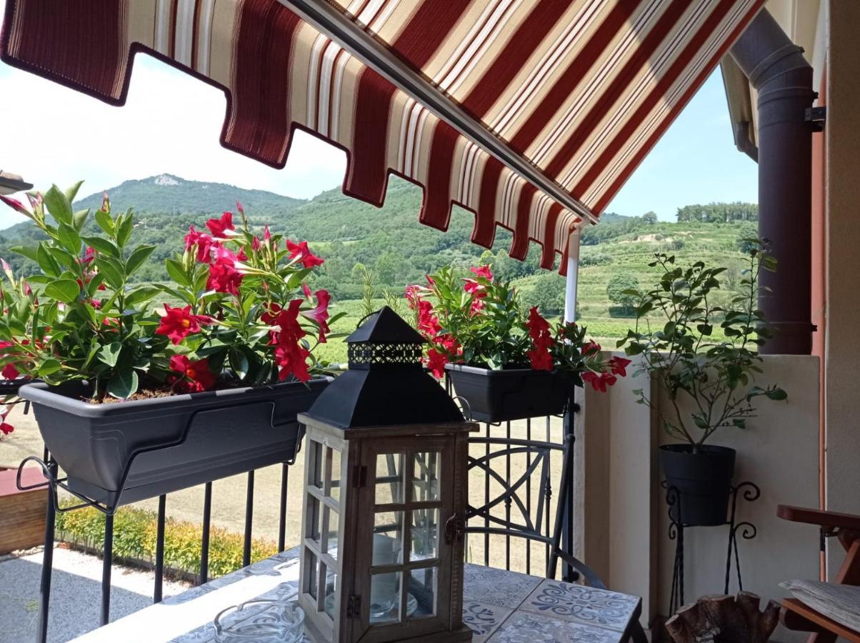 Alloggio La Perla, Quiete Ed Eleganza Con Vista Barbarano Vicentino Eksteriør bilde